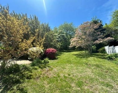 405 Saltaire Way - Photo Thumbnail 23
