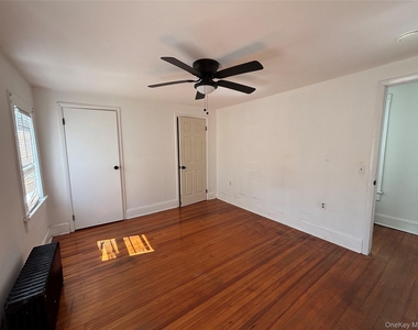 16 Mansion Street - Photo Thumbnail 8