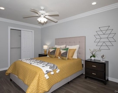16 Mainsail Drive - Photo Thumbnail 9