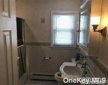 188 Daytona Street - Photo Thumbnail 10