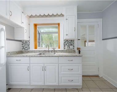 3176 Sharon Turnpike - Photo Thumbnail 7