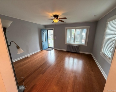 7 Foran Place - Photo Thumbnail 2