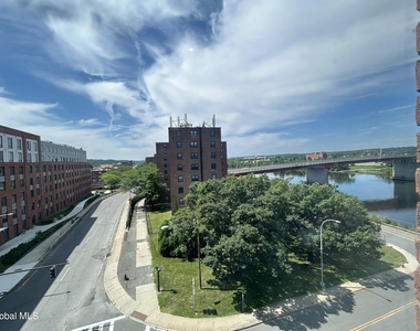 155 River Street - Photo Thumbnail 14