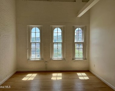 155 River Street - Photo Thumbnail 22