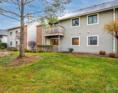211 Ravens Crest Drive - Photo Thumbnail 19