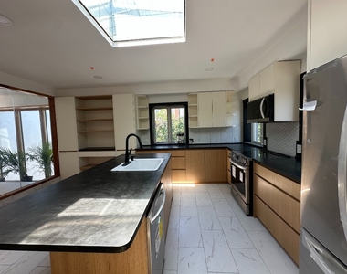 132 Dwight Street - Photo Thumbnail 1