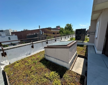 132 Dwight Street - Photo Thumbnail 7