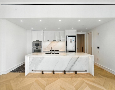 500 W 18th Street - Photo Thumbnail 1