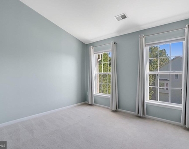 6502 Trask Terrace - Photo Thumbnail 38