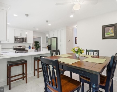 1509 Farsta Court - Photo Thumbnail 10