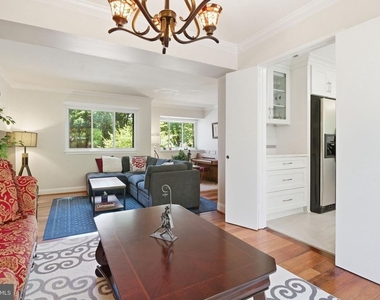 1509 Farsta Court - Photo Thumbnail 18