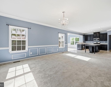 687 Blossom Tree Road - Photo Thumbnail 4