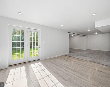 687 Blossom Tree Road - Photo Thumbnail 25