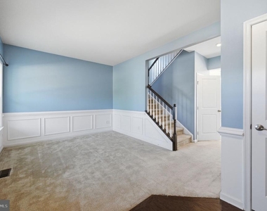 687 Blossom Tree Road - Photo Thumbnail 2