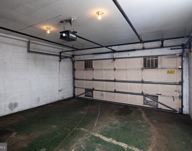 3040 S Glebe Road S - Photo Thumbnail 29