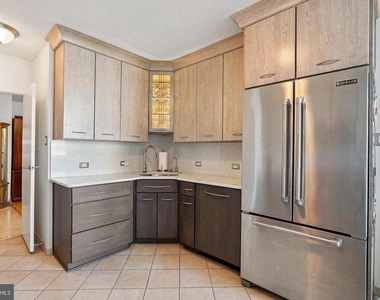 4141 N Henderson Road - Photo Thumbnail 6