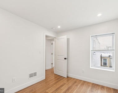 2014 N 3rd Street - Photo Thumbnail 17