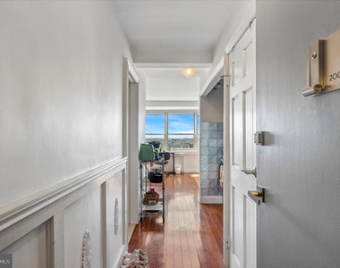 1810 Rittenhouse Square - Photo Thumbnail 5