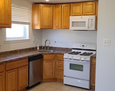 9403 Lansford Street - Photo Thumbnail 2