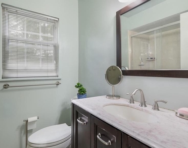 646 Green Briar Road - Photo Thumbnail 15