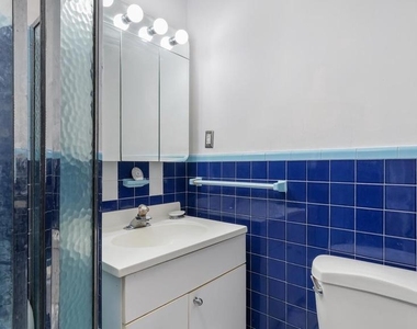 646 Green Briar Road - Photo Thumbnail 18