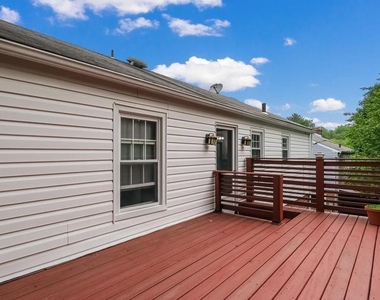 646 Green Briar Road - Photo Thumbnail 24
