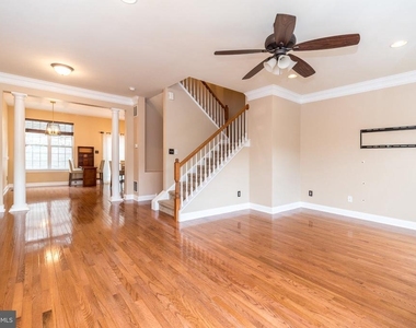 34 Lukens Drive - Photo Thumbnail 10