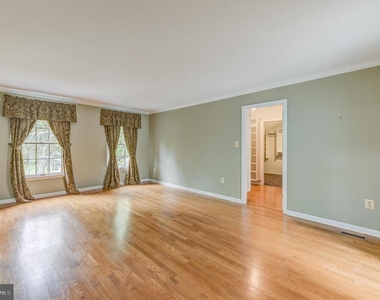 42 Ellsworth Drive - Photo Thumbnail 28