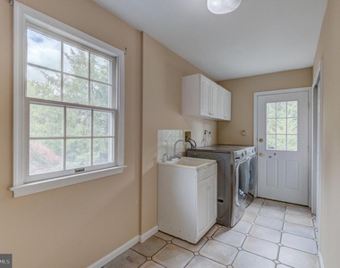 42 Ellsworth Drive - Photo Thumbnail 19