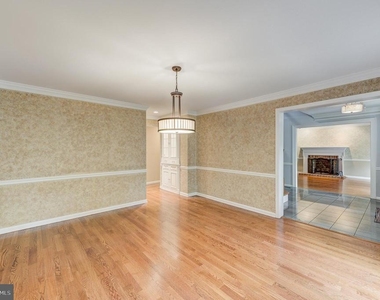 42 Ellsworth Drive - Photo Thumbnail 8