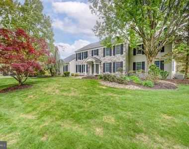 42 Ellsworth Drive - Photo Thumbnail 1