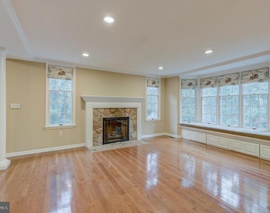 42 Ellsworth Drive - Photo Thumbnail 25