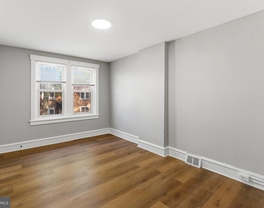 71 Amboy Avenue - Photo Thumbnail 8