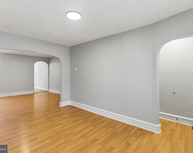 71 Amboy Avenue - Photo Thumbnail 3