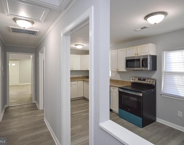 46670 Midway Drive - Photo Thumbnail 5
