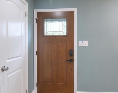 3822 Gawayne Terrace - Photo Thumbnail 8