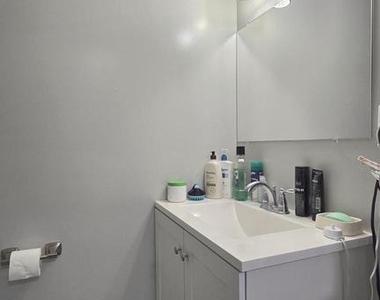 3822 Gawayne Terrace - Photo Thumbnail 42
