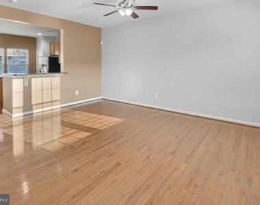 9611 Atterbury Lane - Photo Thumbnail 9