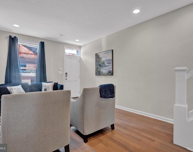 2117 E Chase Street - Photo Thumbnail 4