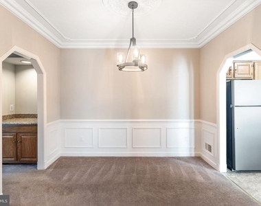 2148 Colonel Way - Photo Thumbnail 4