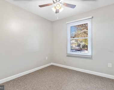 2148 Colonel Way - Photo Thumbnail 31