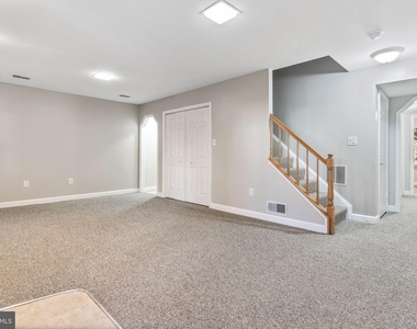 2148 Colonel Way - Photo Thumbnail 30