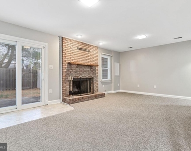 2148 Colonel Way - Photo Thumbnail 28