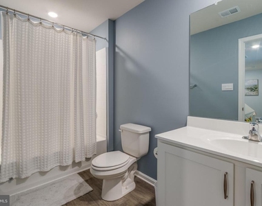 9224 Greenway Trail - Photo Thumbnail 44