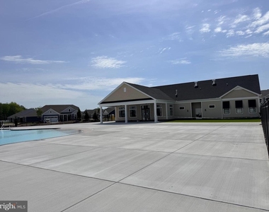 9224 Greenway Trail - Photo Thumbnail 47