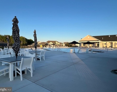 9224 Greenway Trail - Photo Thumbnail 50