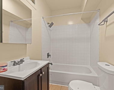 1716 Capitol Avenue Ne - Photo Thumbnail 7