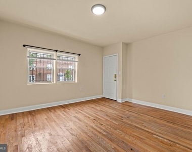1716 Capitol Avenue Ne - Photo Thumbnail 6