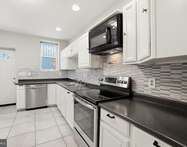 1320 Florida Avenue Ne - Photo Thumbnail 11