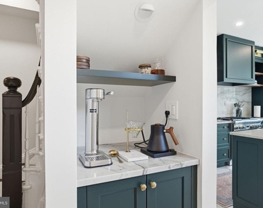 1326 Corcoran Street Nw - Photo Thumbnail 9